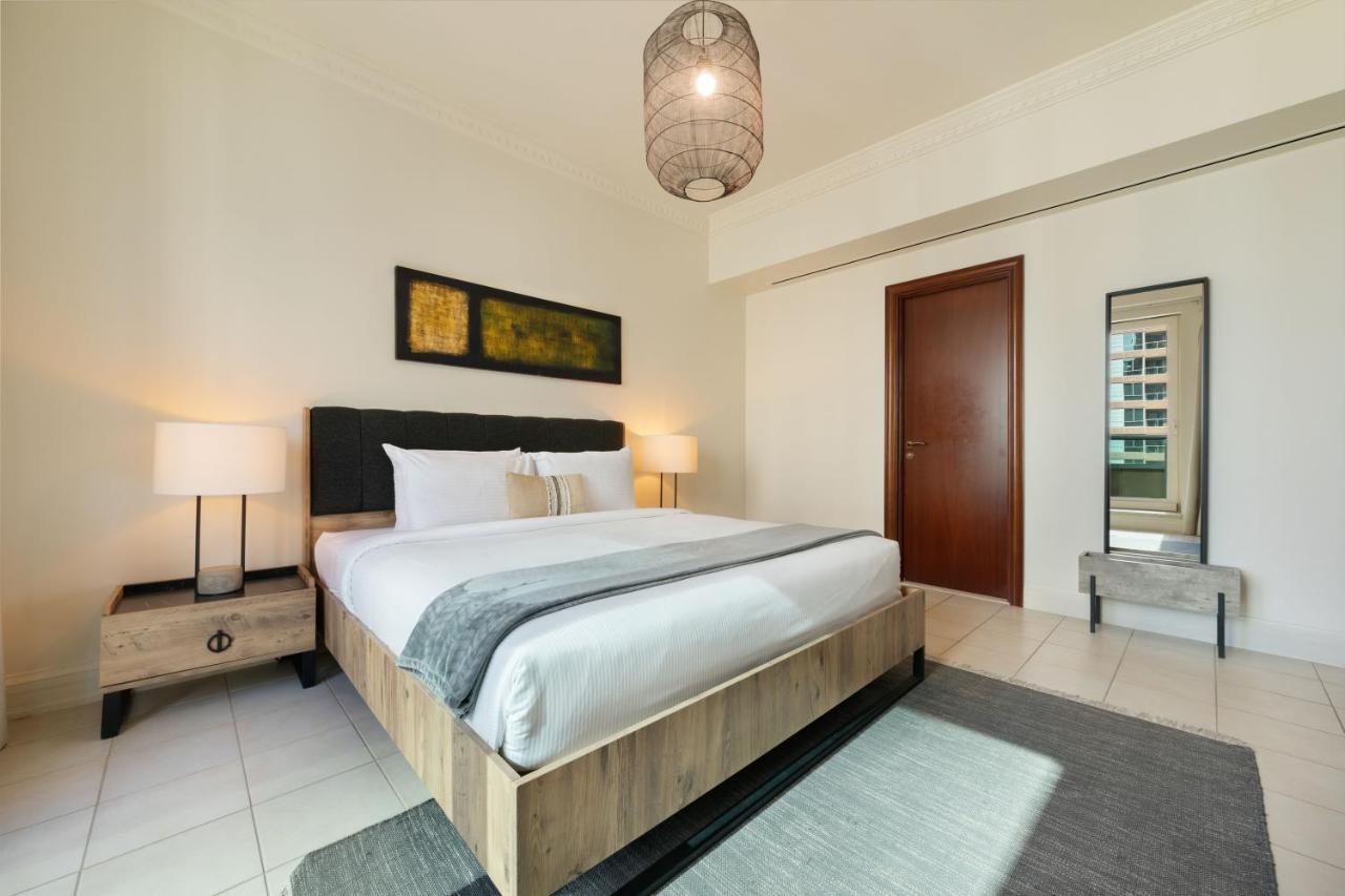 Maison Privee - Stunning Waterfront Apt With Marina View Nxt To Beach Dubai Exterior foto